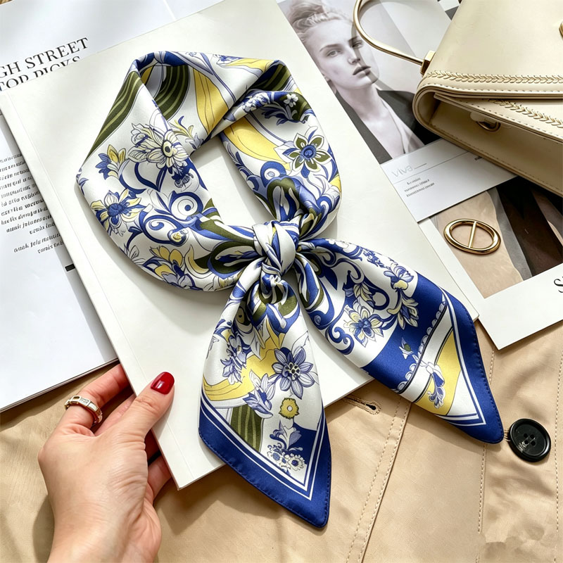 Foulards en soie pour femmes 70*70cm, imprimés, carrés en satin, châles, hijabs, bandeaux de marque de luxe pour femmes
