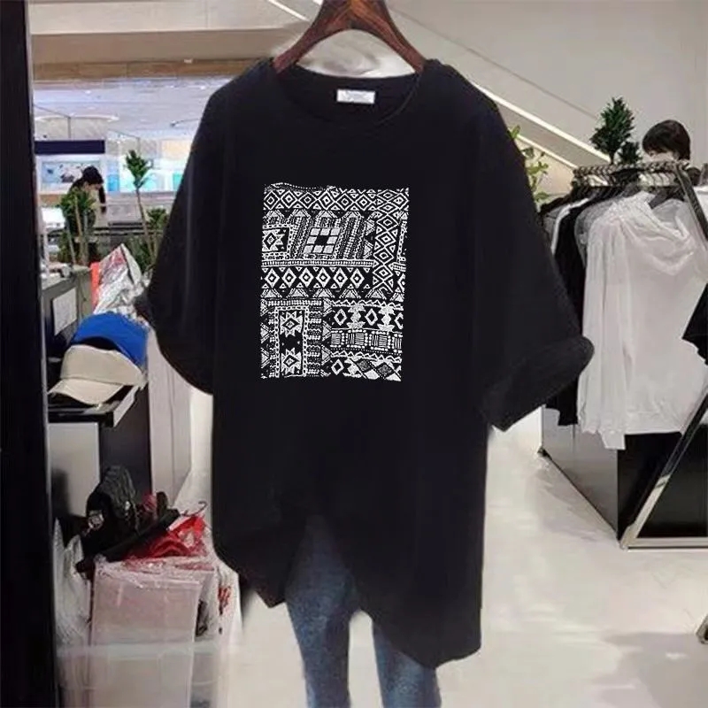 Grande taille 5XL 150KG femmes été t-shirt dessin animé col rond manches courtes t-shirts ample surdimensionné hauts noirs