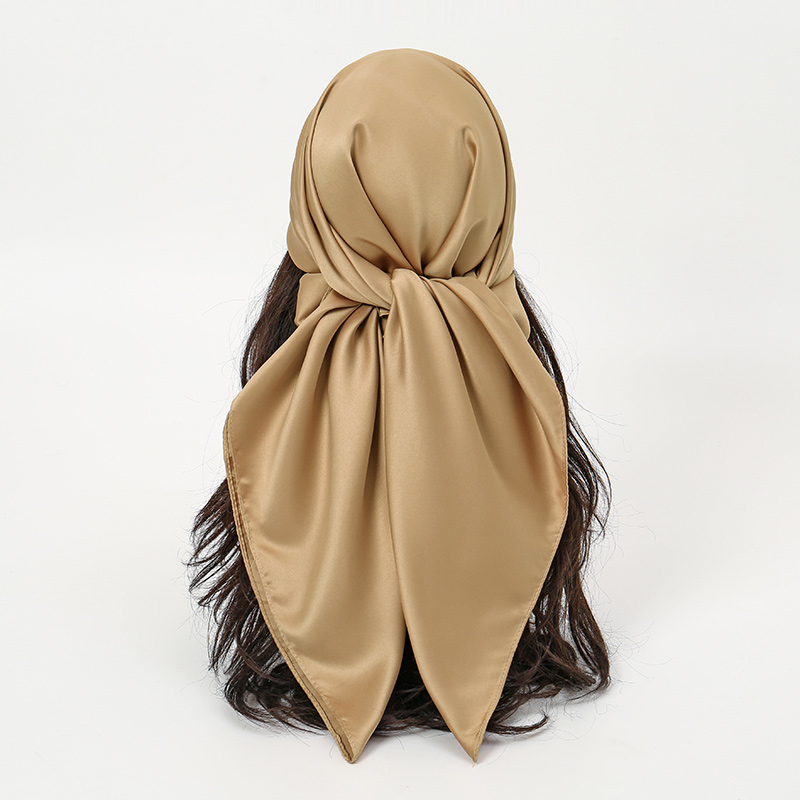 Écharpe carrée en satin uni pour femmes musulmanes, bandeau de sauna, enveloppes de hijabs, écharpe de cheveux de mode, turban islamique décontracté, bandbana féminin, inj90