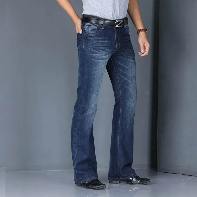 Denim jean évasé hommes botte coupe Denim pantalon confortable légèrement mince classique ample décontracté bleu noir pantalon pour homme Bootcut