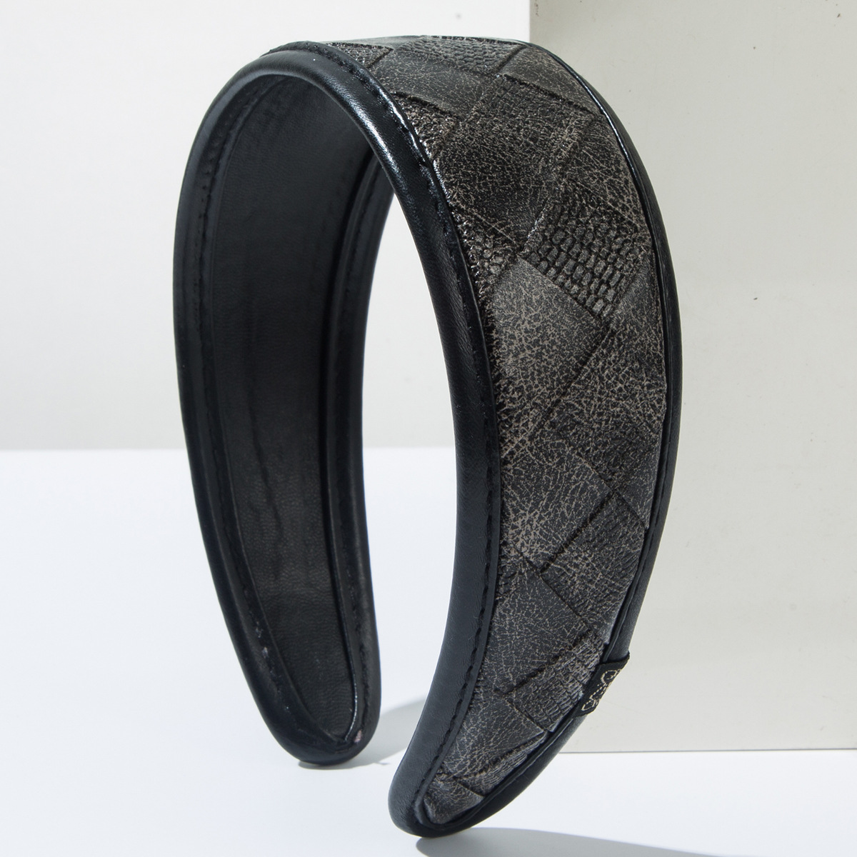 Bandeau en cuir PU léger et luxueux, large, antidérapant, rétro, accessoires de cheveux tendance pour femmes