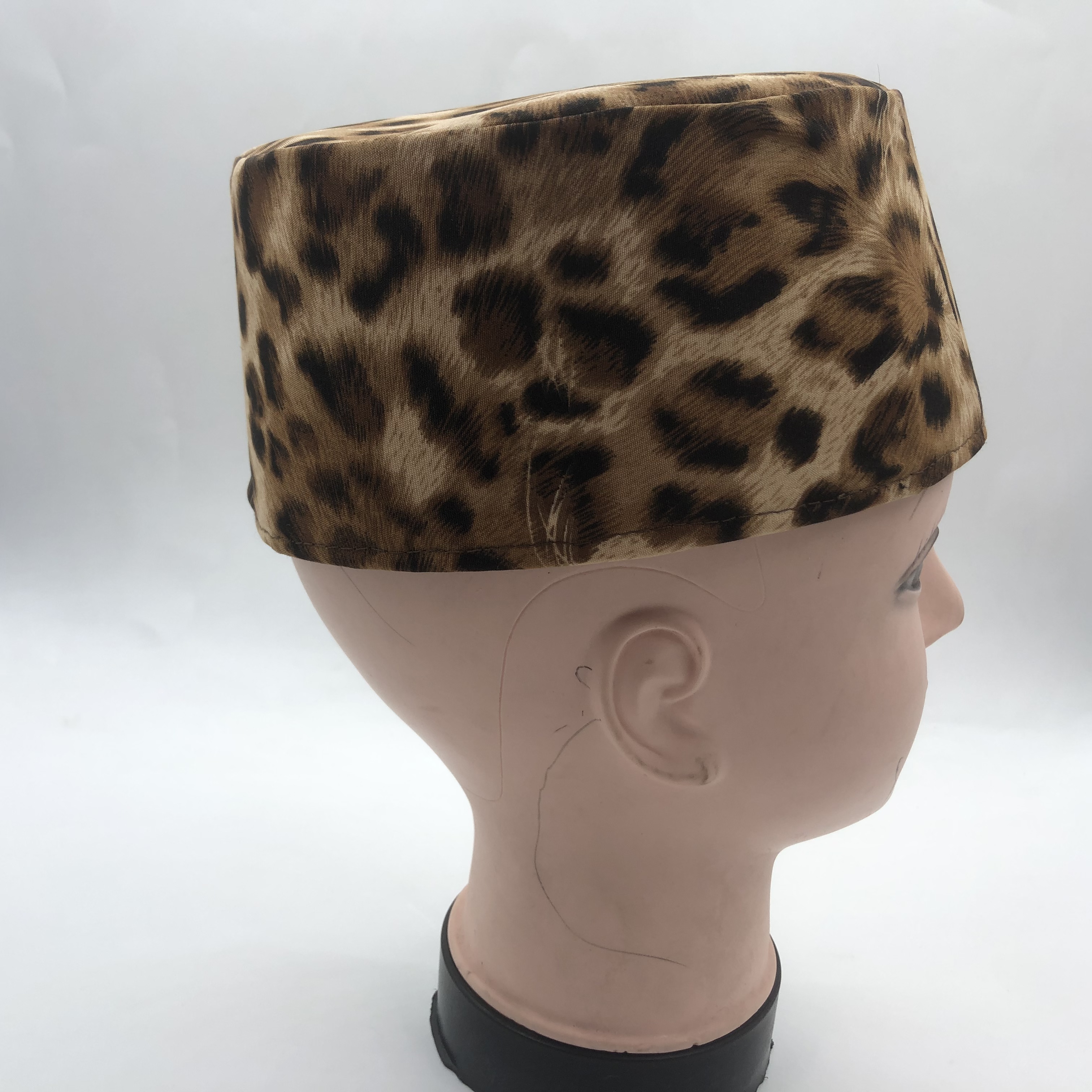 Chapeaux musulmans pour hommes, chapeau de prière imprimé léopard, Kufi, Kippah islamique, Topi d'Arabie Saoudite, Topi juif, Indonésie 03133