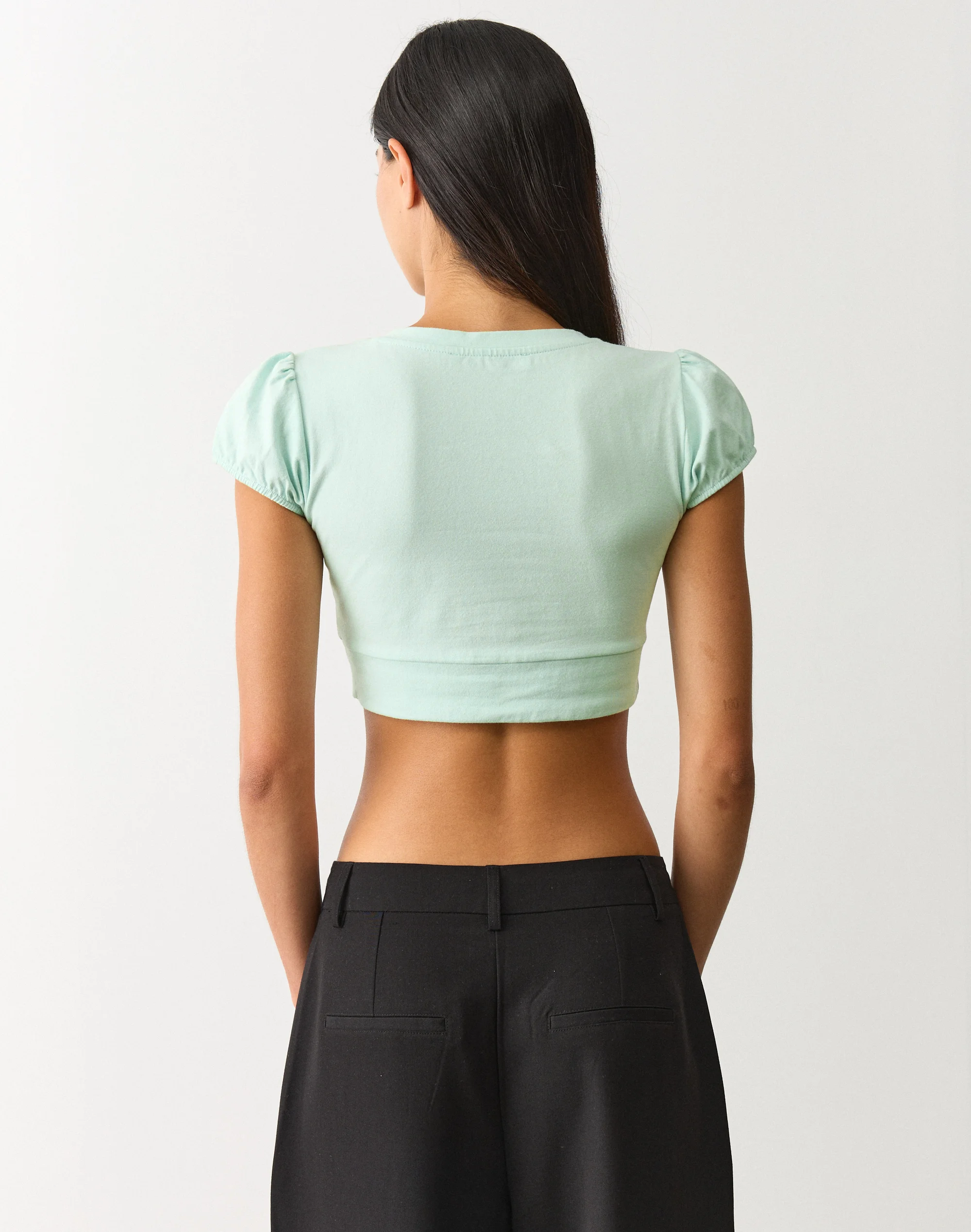 Tops courts d'été pour femmes, couleur unie, manches courtes, col en V, coupe ajustée, style camisole, rétro années 00, streetwear