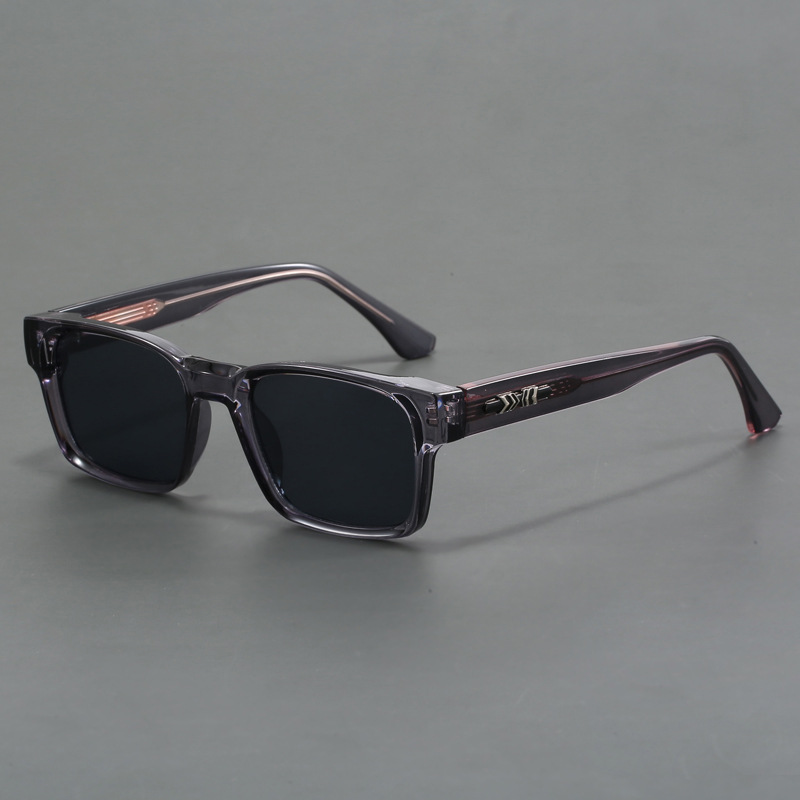 Lunettes de soleil de luxe de marque de créateur, carrées à rivets, pour femmes et hommes, populaires 2025, style vintage punk, pour la conduite en extérieur