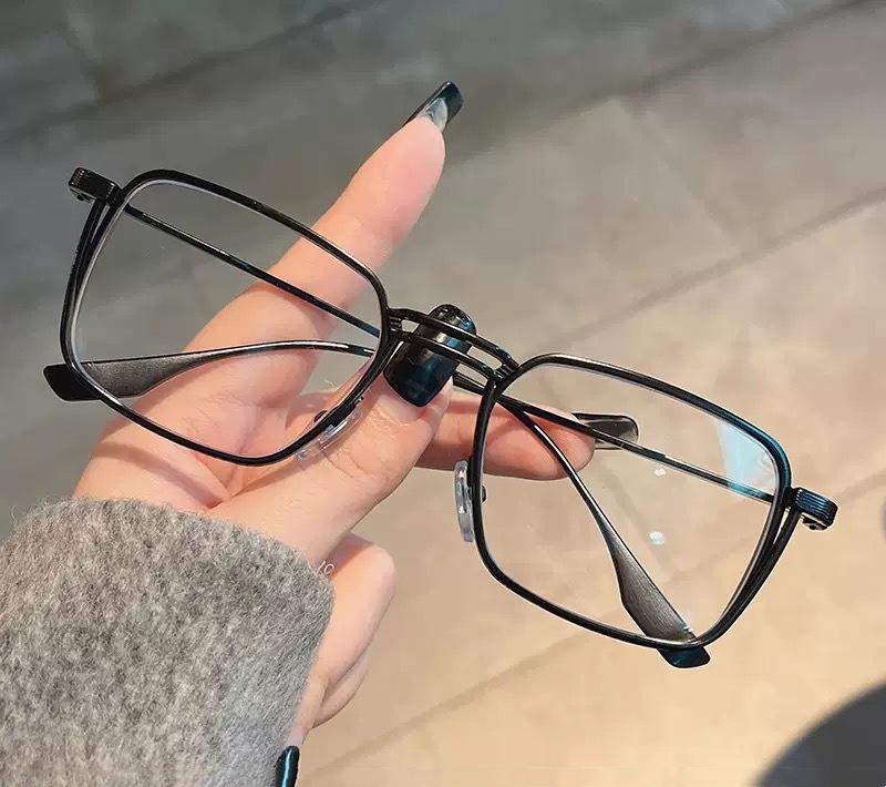 Lunettes pour homme, montures optiques carrées en métal vintage avec verres transparents, verres anti-lumière bleue, design de luxe