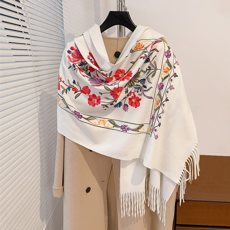 Luxe hiver broderie cachemire écharpe femmes nouveau Design chaud Pashmina couverture Poncho foulards femme châle épais Foulard Bufanda