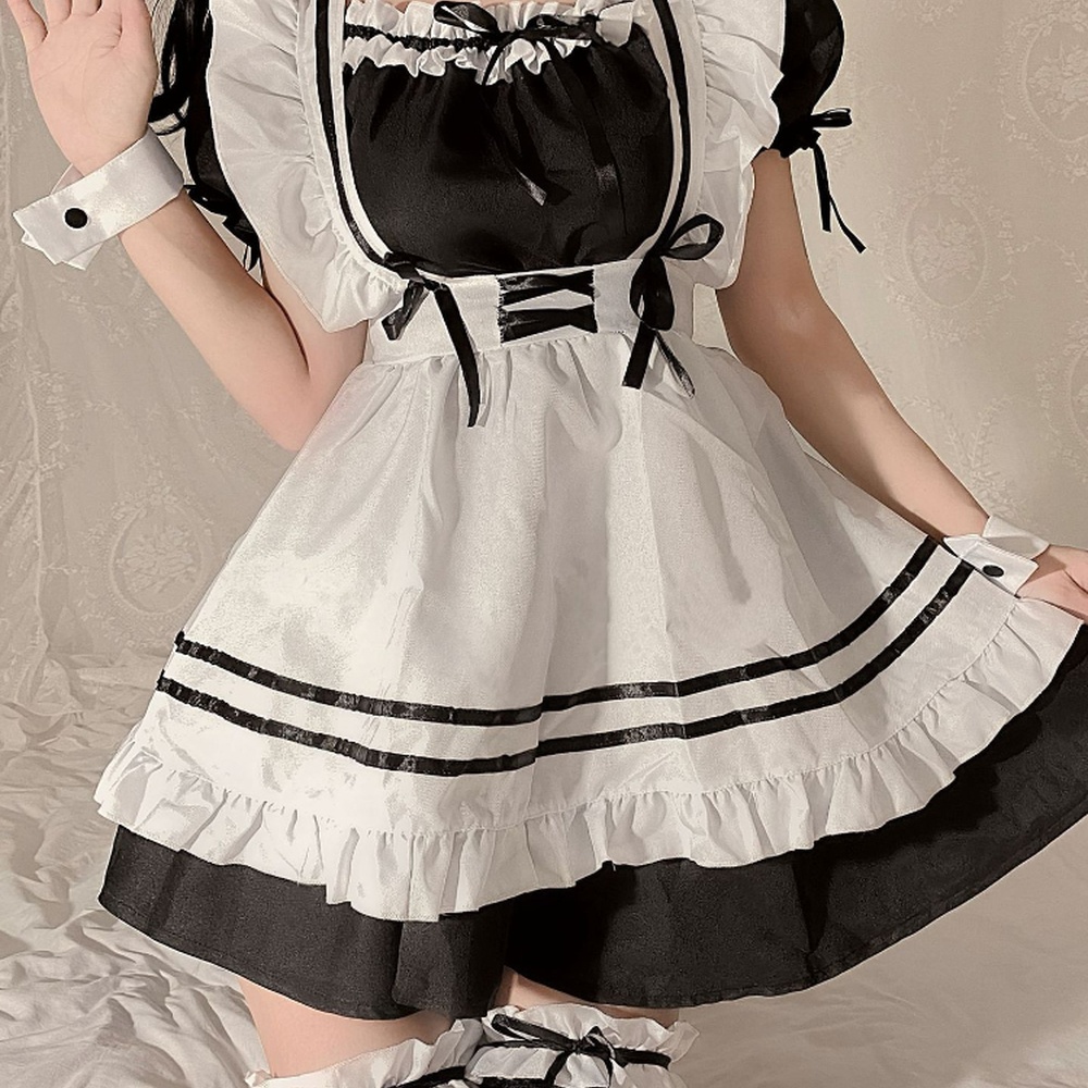 Ensemble d'uniformes japonais mignons style scolaire, idéal pour le street style, les journées scolaires nostalgiques, pour les amateurs de costumes de cosplay, tenue tendance