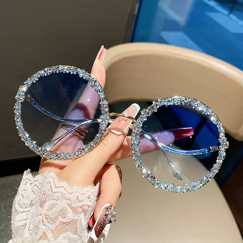 Lunettes de soleil rondes vintage pour femmes, avec diamants, dégradées, surdimensionnées, design de marque de luxe, tendance