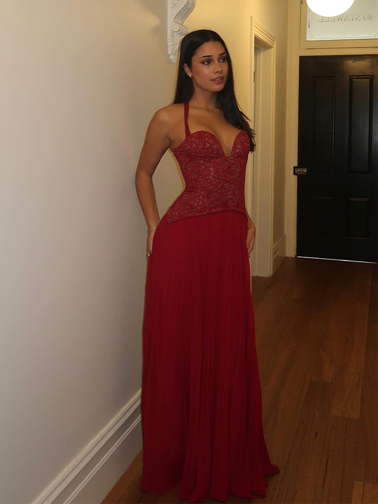 Robe longue rouge sexy à col halter et corset, col en V, dos nu, à lacets, plissée, élégante, pour femme, idéale pour les mariages, les soirées et les fêtes.
