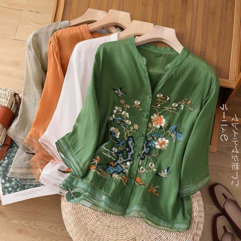 Chemises vintage brodées de luxe pour femmes, vêtements d'été, cardigan décontracté, manteau court, chemisiers à boutons patchwork, tendance