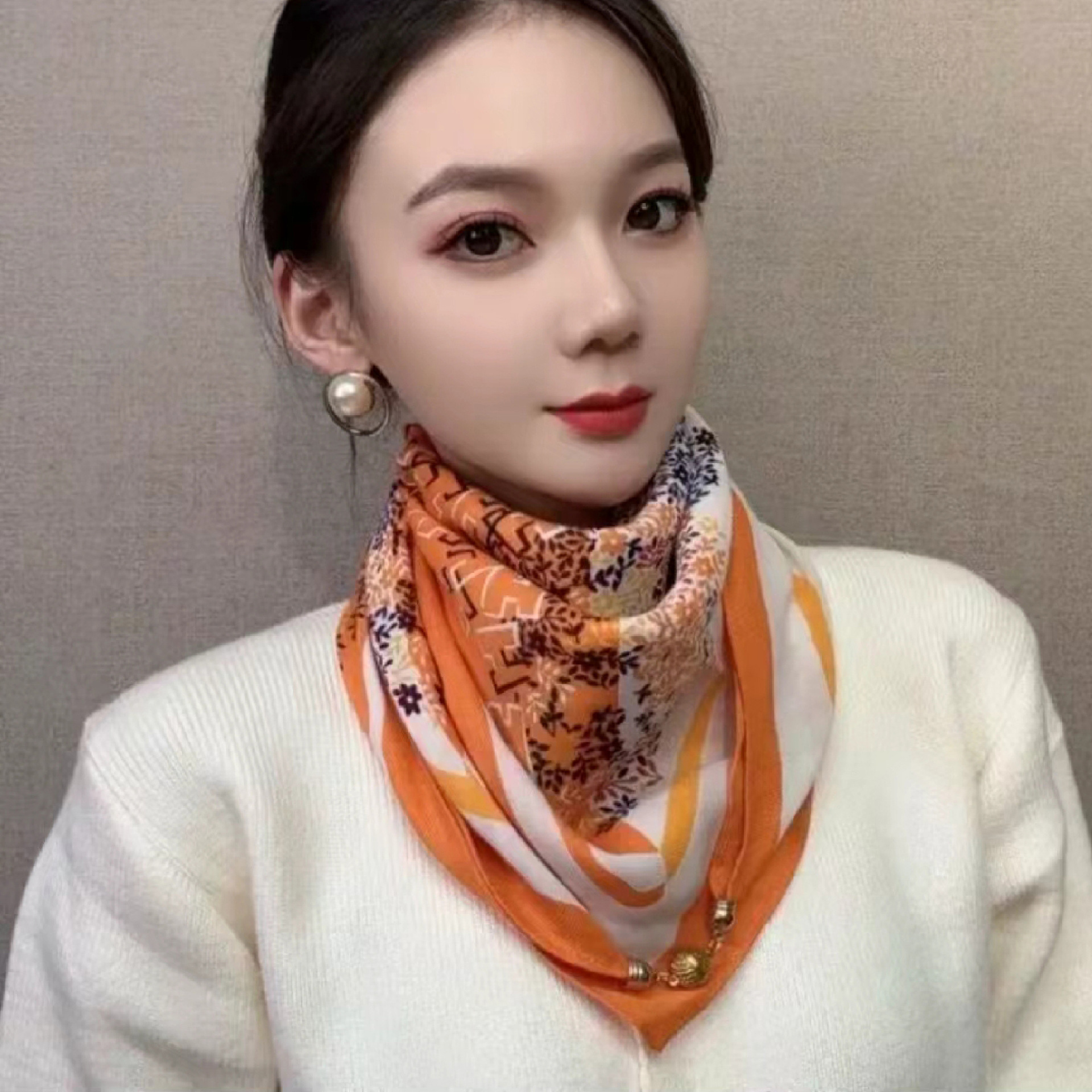 Nouveau Foulard Carré de Luxe en Soie pour Femme, Écharpe à Boucle Magnétique, Imprimé Floral, en Coton et Lin, Triangle Croisé, Doux et Chaud