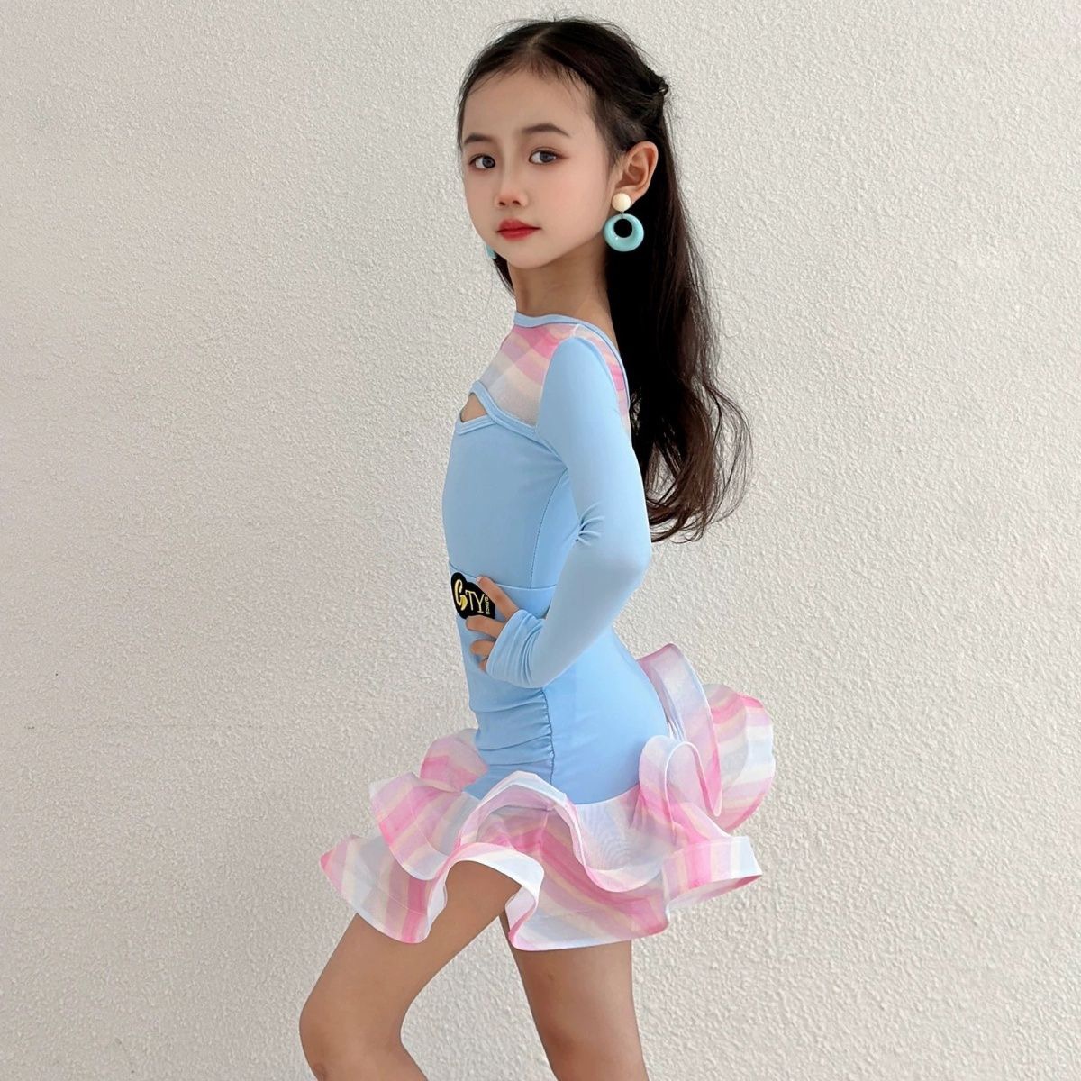 Robe de danse latine bleue, costume de danse, costume de scène, manches longues, costume de performance, vêtements de danse en ligne, nouveau produit 2025, danse