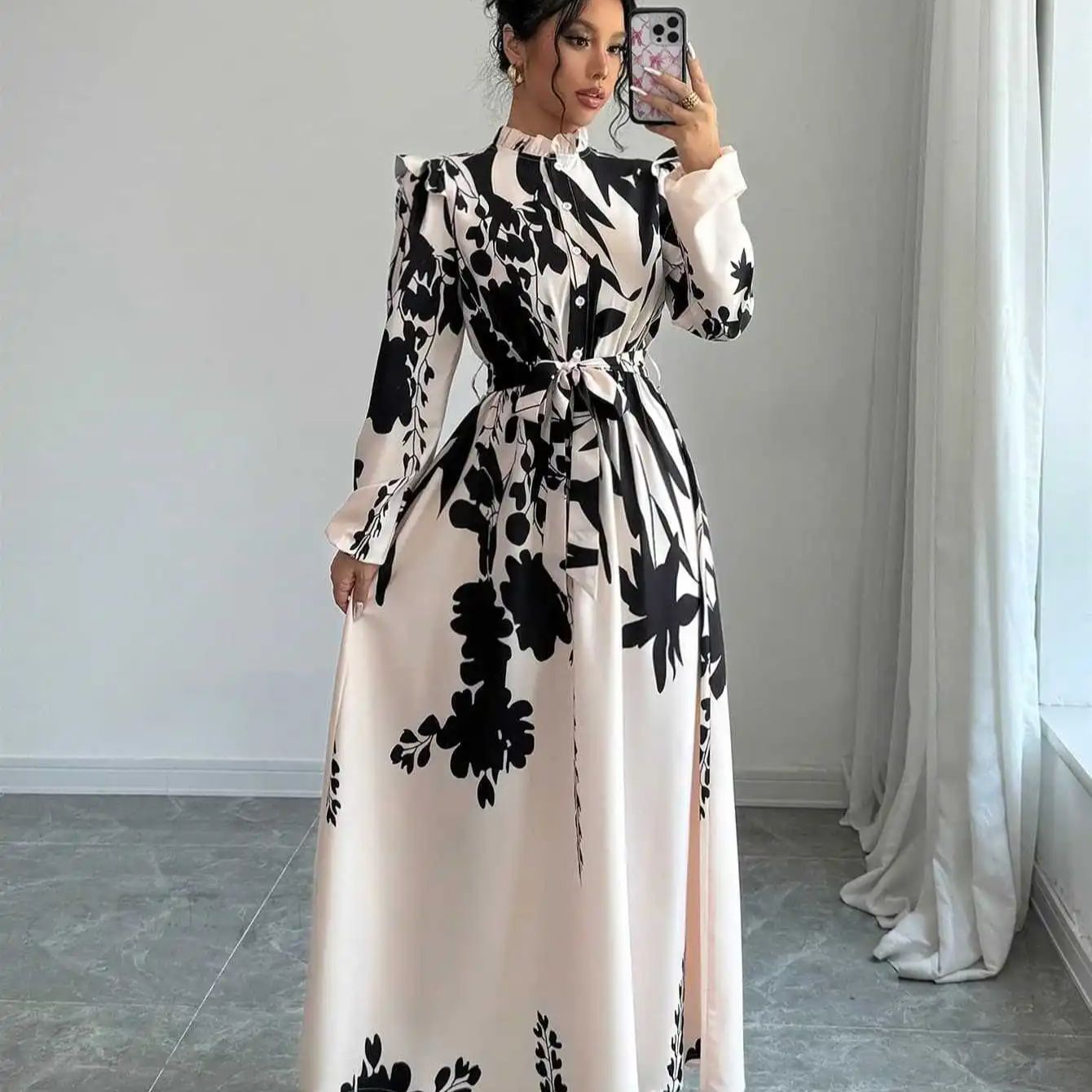 Robes pour femmes, imprimé fleurs noires et blanches, manches longues, col à volants, robe élégante, robe trapèze à lacets, nouvelle collection printemps 2026