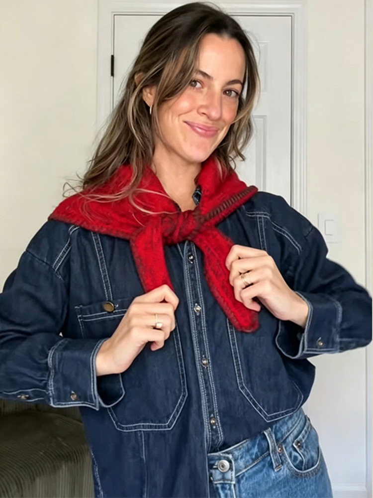Écharpe triangulaire en tricot à imprimé cachemire pour femme, bord rouge contrastant, châle décoratif pour les vacances, bandana chic et décontracté pour le cou