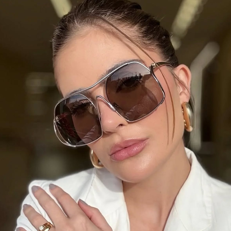 Lunettes de soleil pilote à double pont uniques pour femmes, monture en métal irrégulière, lunettes de soleil ovales creuses, design de luxe, lunettes d'extérieur