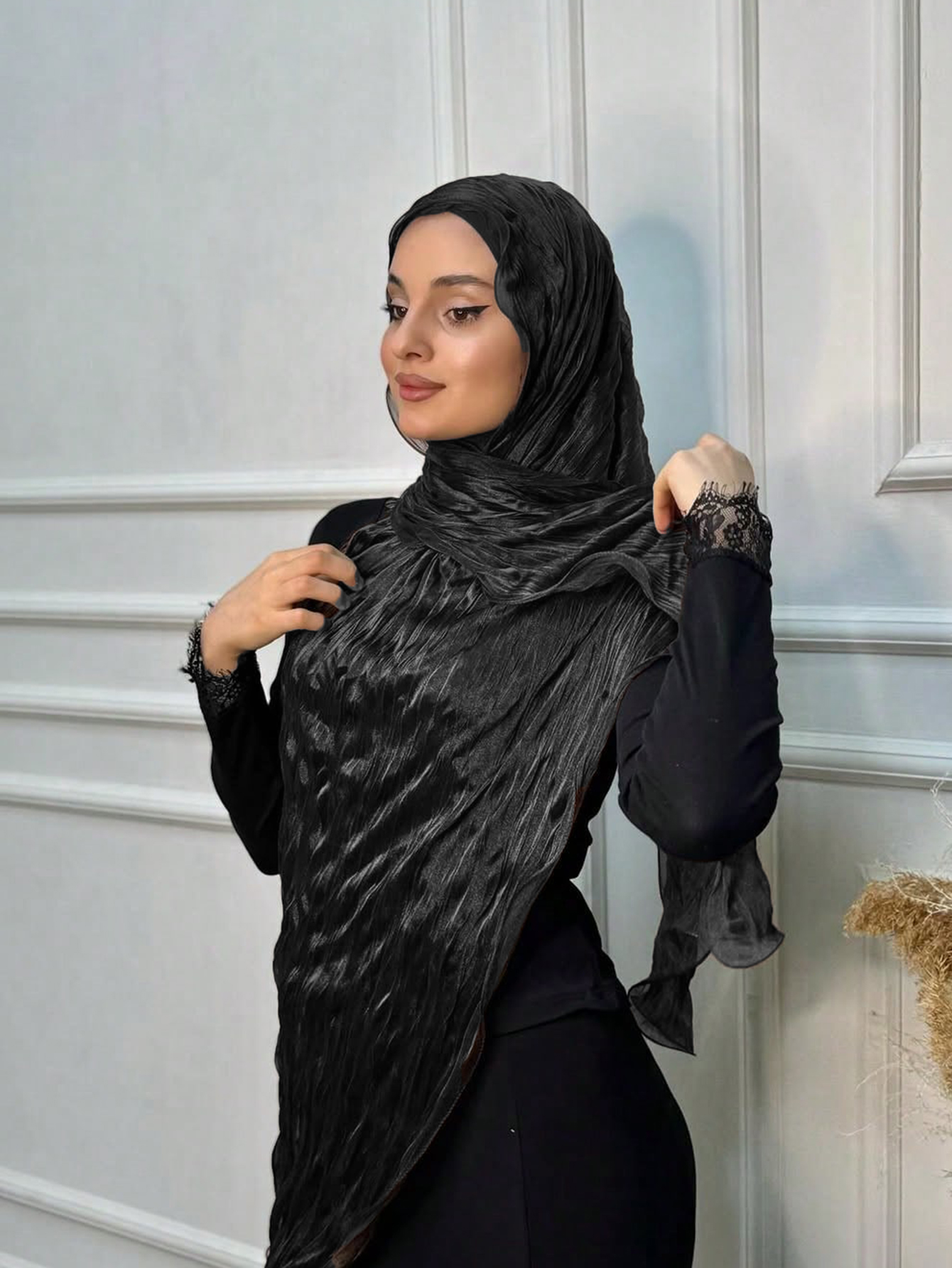 Nouveaux hijabs à bords ondulés pour femmes, foulard uni, doux et extensible, châle léger, turban, hijab Ramadan
