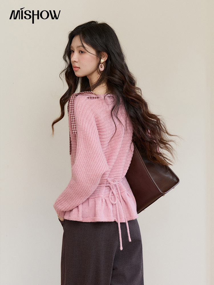 Pull en maille côtelée rose pour femme MISHOW, collection Printemps 2026, avec nœud décoratif à carreaux, ourlet peplum, manches longues, coupe ajustée, décontracté, MXF11Z3016
