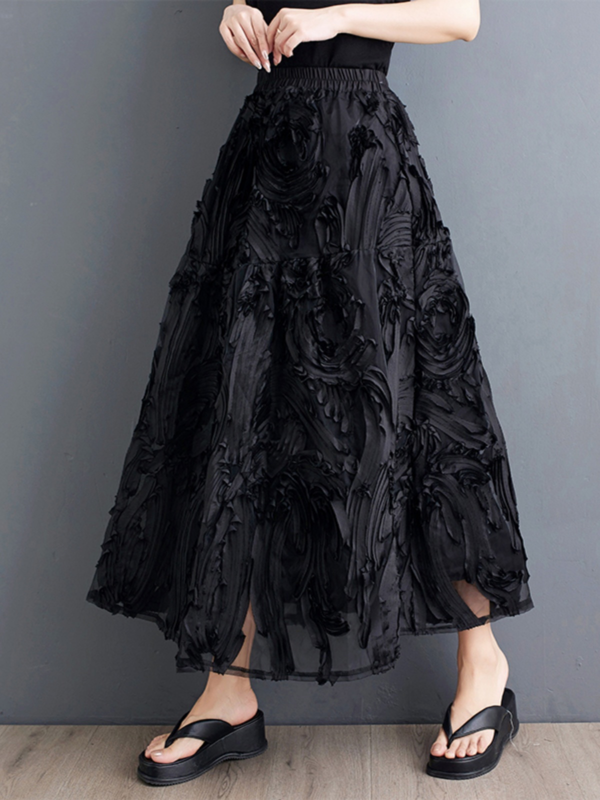 Jupe noire pour femmes, mode d'été, lourd, Design Chic, plissée, ligne a, facile à assortir, taille élastique, jupe créative