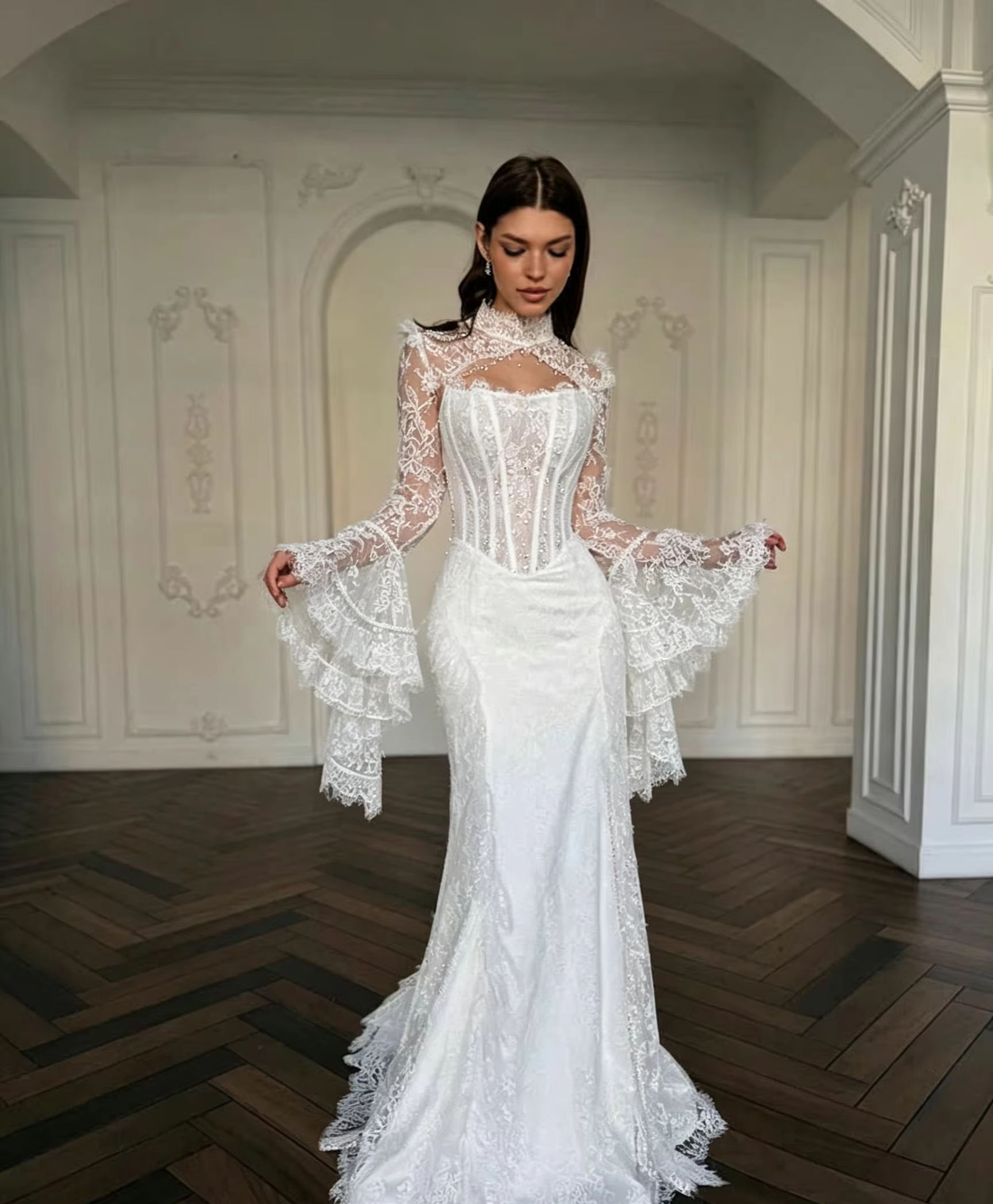 Élégant boléro de mariée à col montant, en dentelle vintage, à volants superposés, manches longues cloche, en maille transparente, style corset, pour cérémonie de mariage et banquet