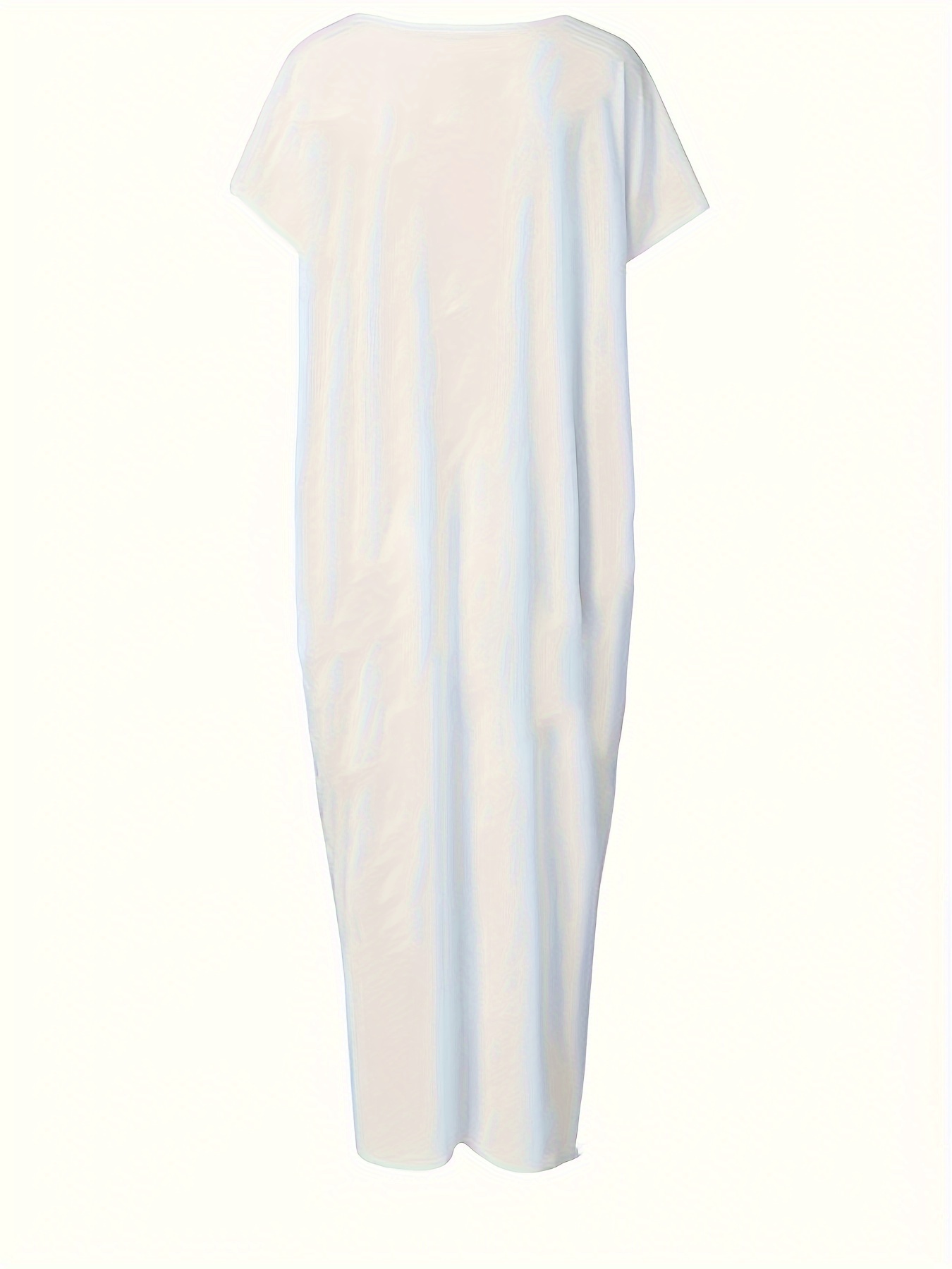 Robe grande taille à épaules inclinées – Couleur unie vibrante, design tendance, manches courtes, longueur longue, détails de poche – Parfait pour les vacances