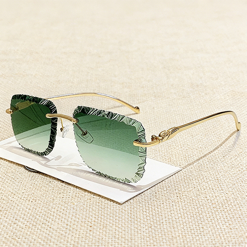 Lunettes de soleil carrées sans monture pour hommes, style vintage, dégradé, décontractées, pour femmes, tendance, design de marque de luxe, lunettes de soleil décoratives, UV400