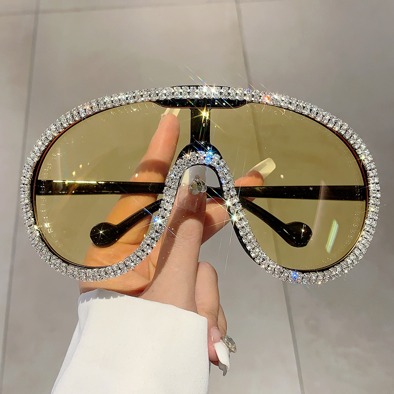 Lunettes de soleil pilote vintage pour femmes, lunettes de soleil respirantes pour femmes, grande monture, nuances de cristal de diamant, créateur de marque de luxe, 1 pièce