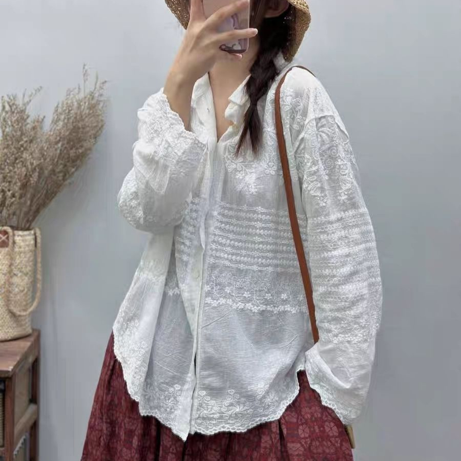 Chemisier de plage en coton blanc pour femmes, manches longues, style boho décontracté, broderie en dentelle, top vintage, printemps été