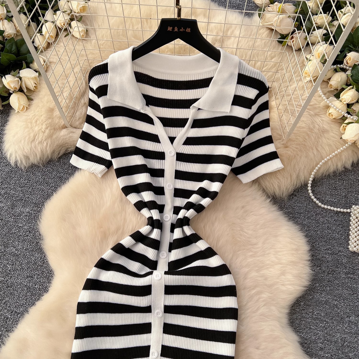 YuooMuoo Chic mode Sexy Wrap hanches tricoté Maxi robe 2026 été femmes simple boutonnage rayures robe pull Streetwear Robes