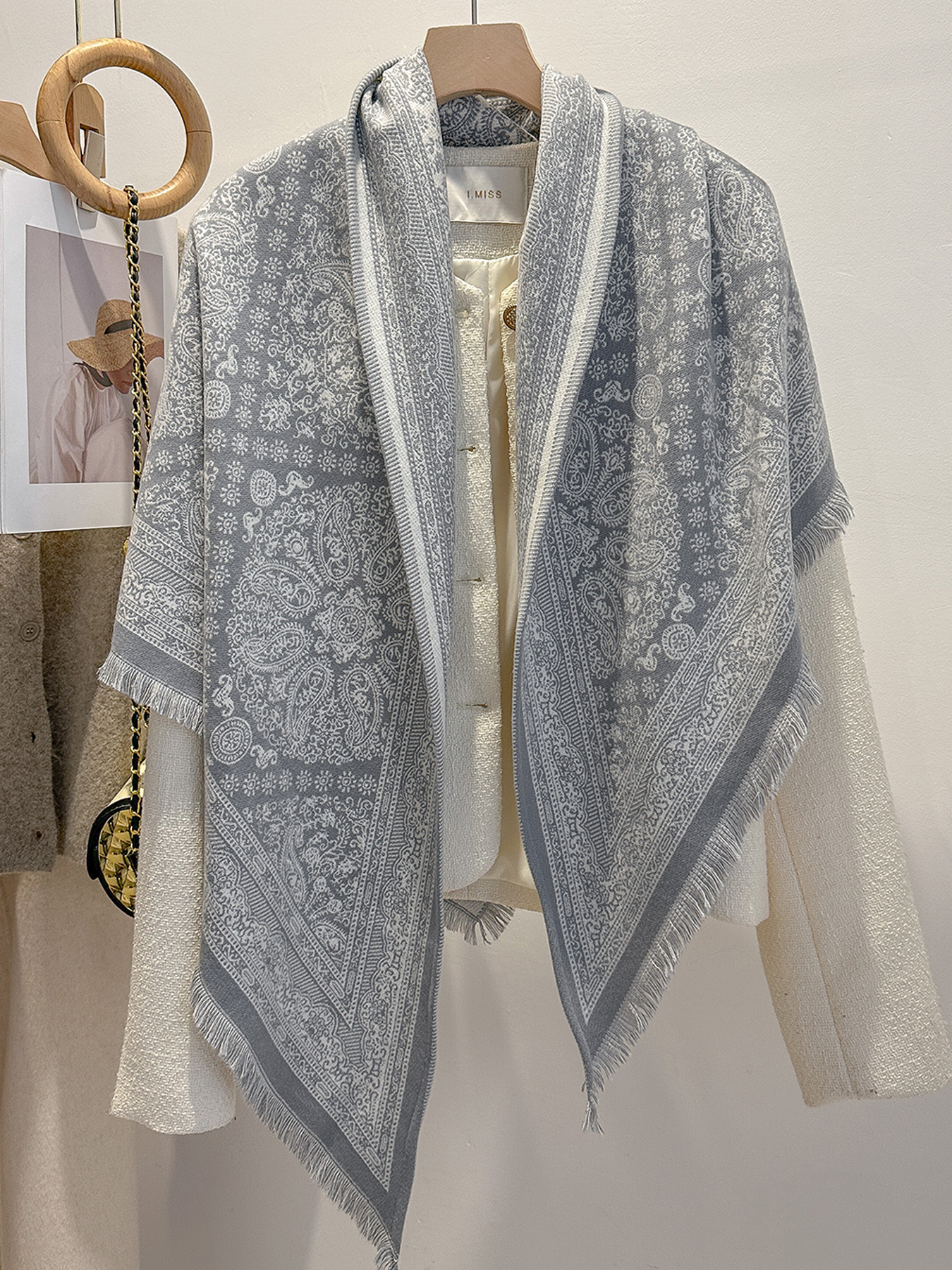 Châle en cachemire imprimé Paisley pour femmes, Imitation Pashmina, écharpe douce et chaude, couverture d'hiver à la mode, Design féminin, Bufanda