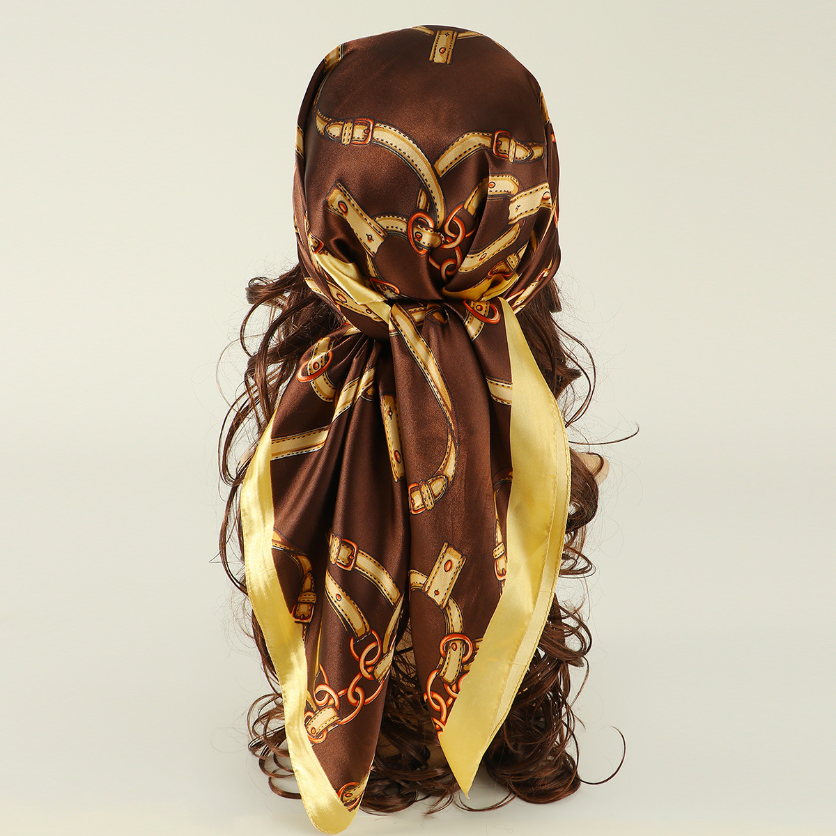 Écharpe carrée de luxe pour femmes, hijab en satin, enveloppes de mode, foulard de la présidence, bandes de cheveux pour femmes, ruban, bande de sauna, bananda, turban