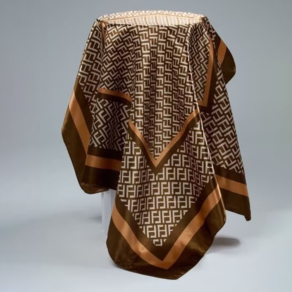 Écharpe carrée en soie de 90 cm pour femme, nouvelle collection printemps-été, style coréen haut de gamme, accessoire polyvalent et léger