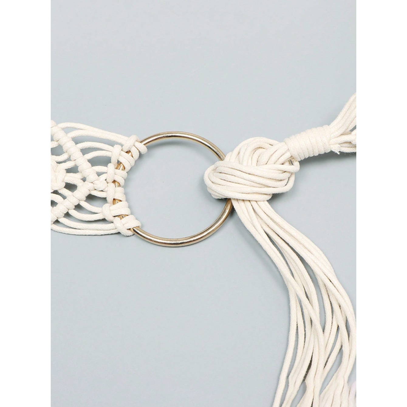 Ceinture tressée bohème ethnique pour femme avec grande boucle en O argentée, ceinture beige à pompons pour femme