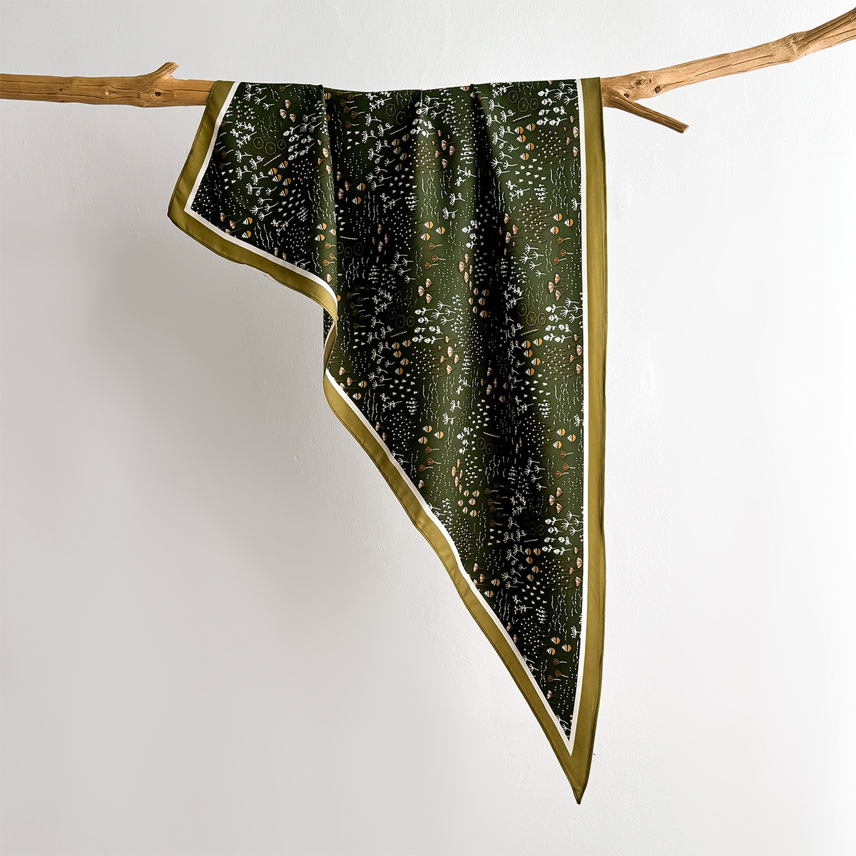 Foulard carré imprimé floral pour femme, en soie imitation douce, écharpes, bandanas, hijab de luxe, foulard élégant, châles et étoles