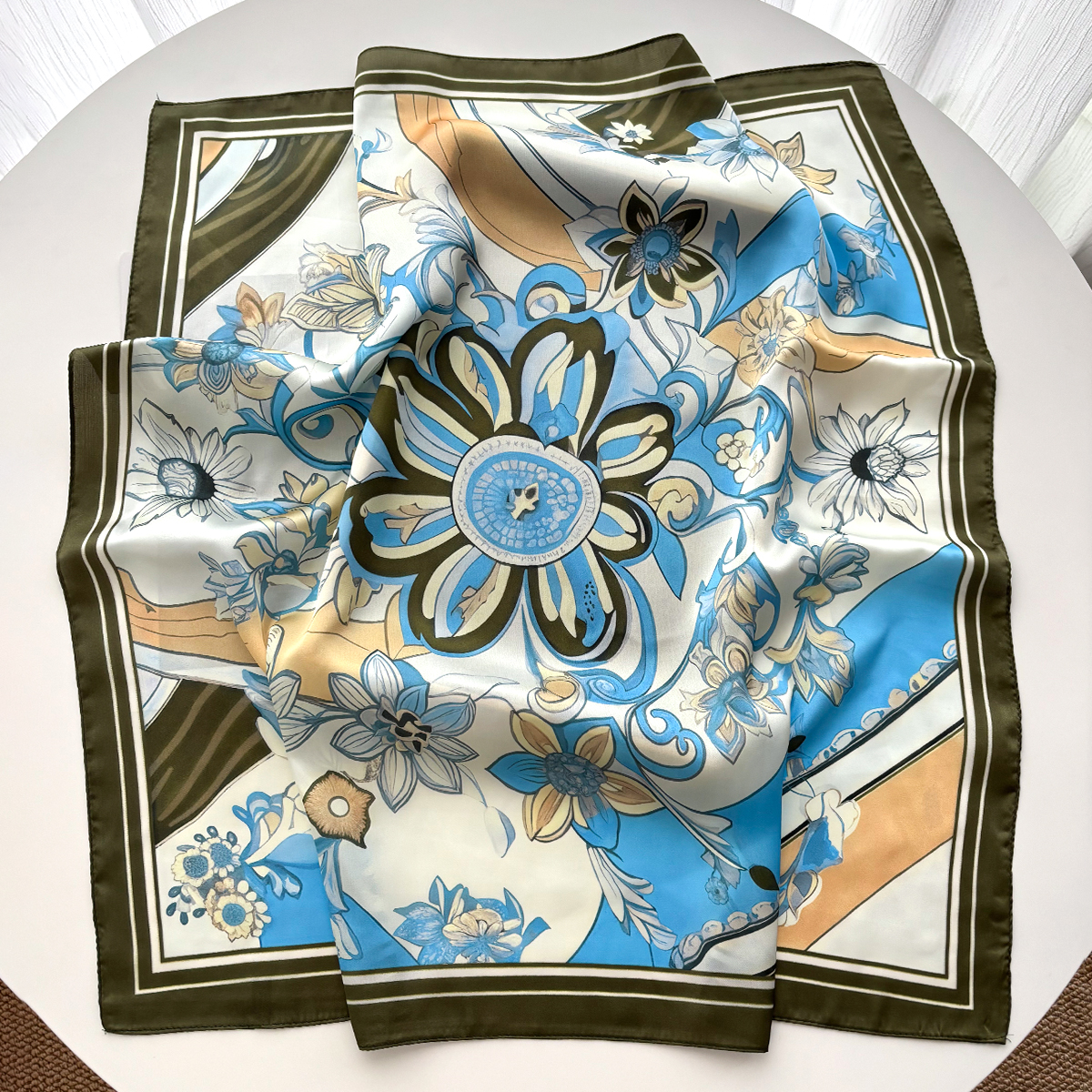 Nouveau Foulard Carré en Soie Imprimée pour Femme, Bandana, Bandeau, Écharpe de Cou, Accessoire Cheveux 2026