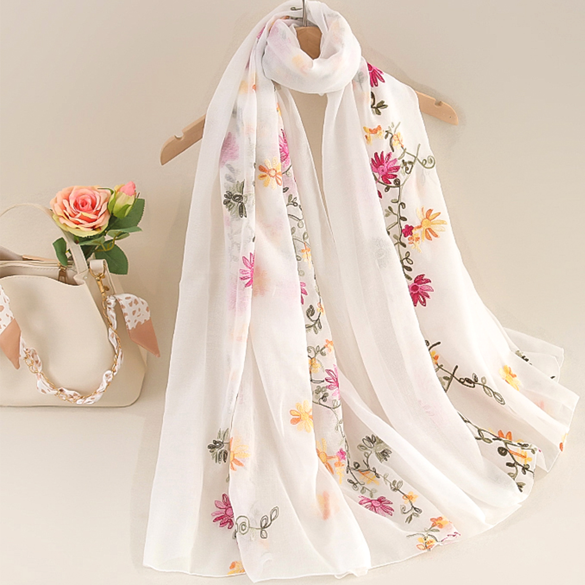 Écharpe longue en coton et lin pour femmes, châle de protection solaire de voyage brodé à double usage, Style National littéraire, printemps et été