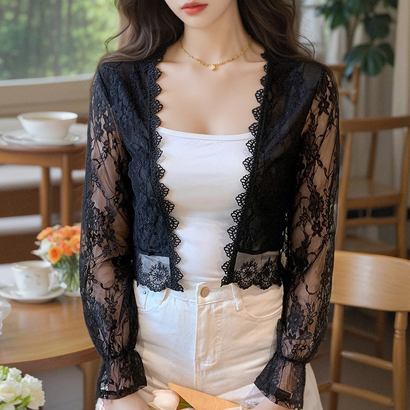 Châle en mousseline de soie pour femme, manches mi-longues, dentelle ajourée, broderie florale, vêtements de bain empêchés, capes ultra-fines, été 2025