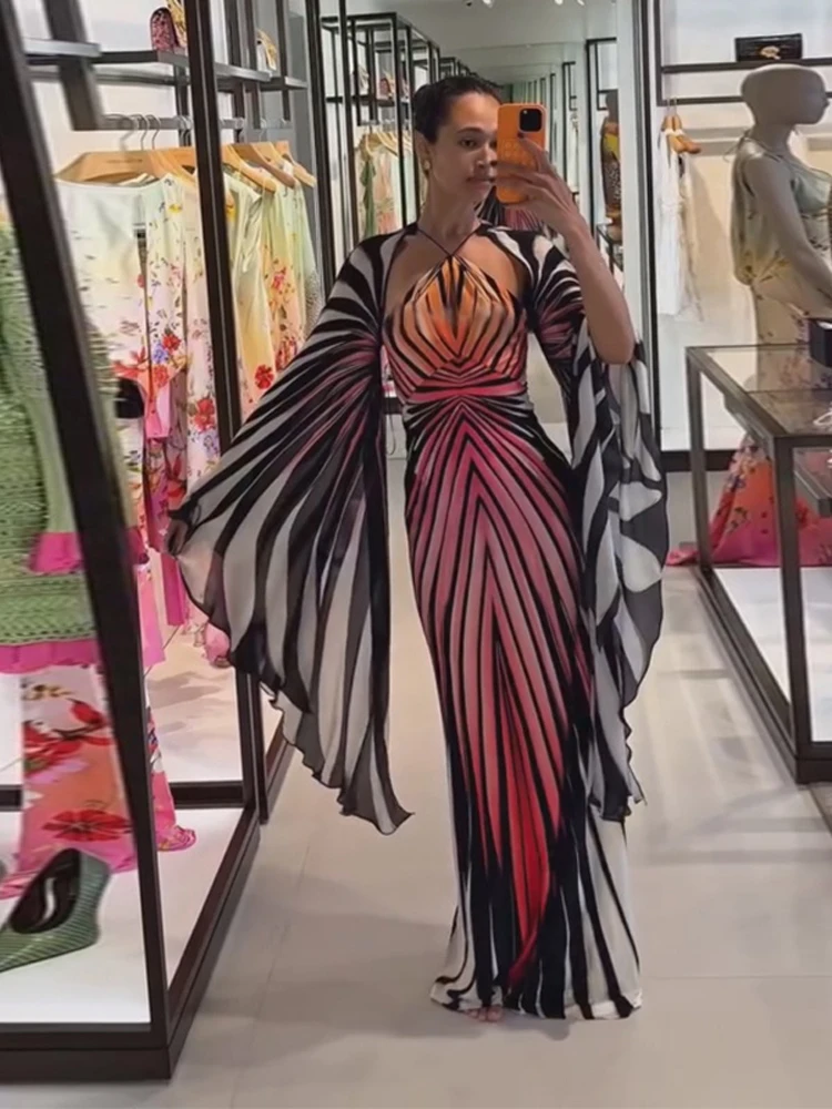 Robe longue dégradée rose-orange pour femme, avec manches cape, col licou sexy et découpes, manches évasées, tenue de soirée et de vacances 2026 pour femmes