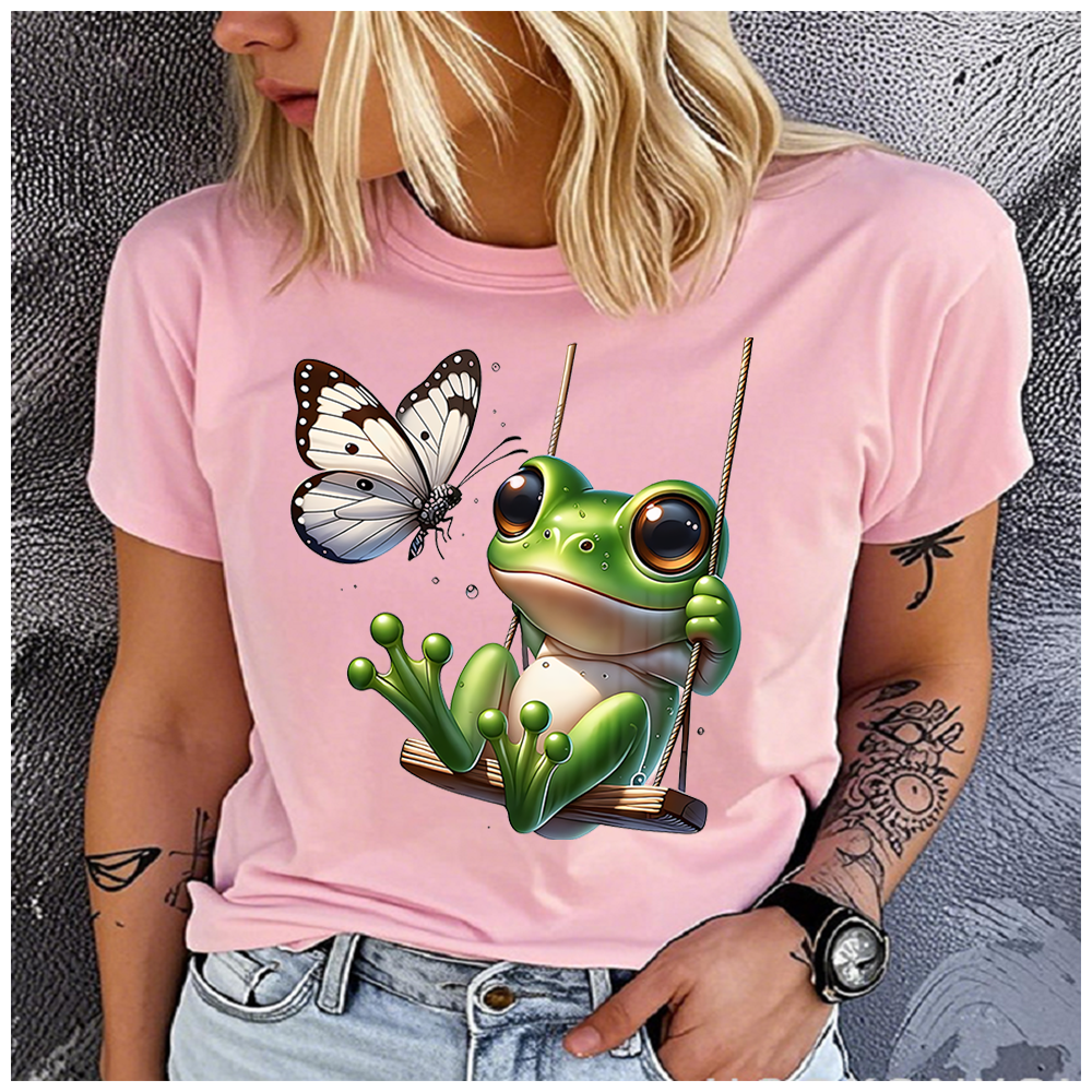 T-shirt en coton 100% pour hommes et femmes, imprimé grenouille sur le balançoire, col rond ample, décontracté, manches courtes, haut à la mode, vêtements d'été