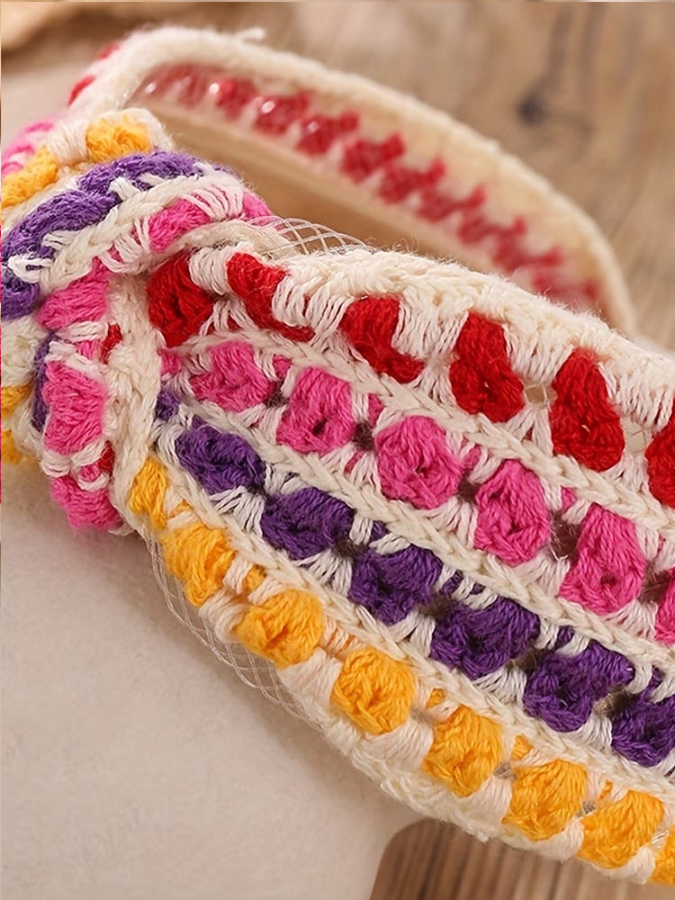 1 bandeau au crochet de style bohème fait main – Bord large avec motif floral à carreaux et fraises, accessoire pour cheveux au crochet multicolore vintage, adapté aux tenues décontractées et formelles (style femme)