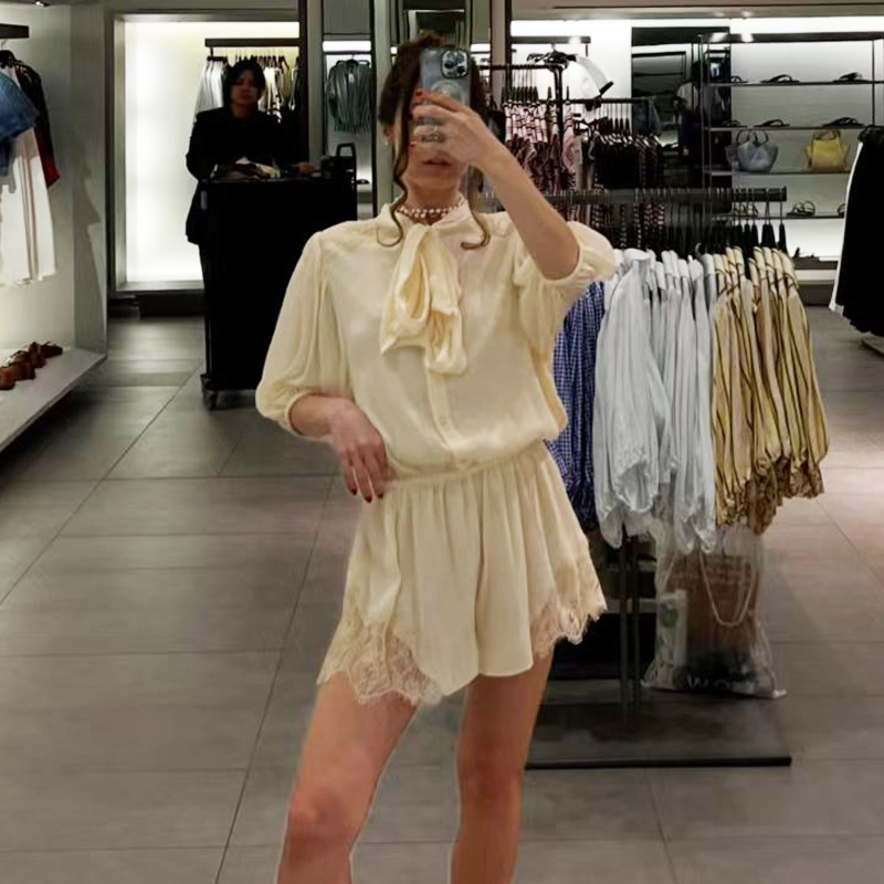 Combinaison en dentelle pour femmes, avec nœud papillon, élégante, ample, courte, décontractée, à manches courtes, à taille élastique, pour femmes