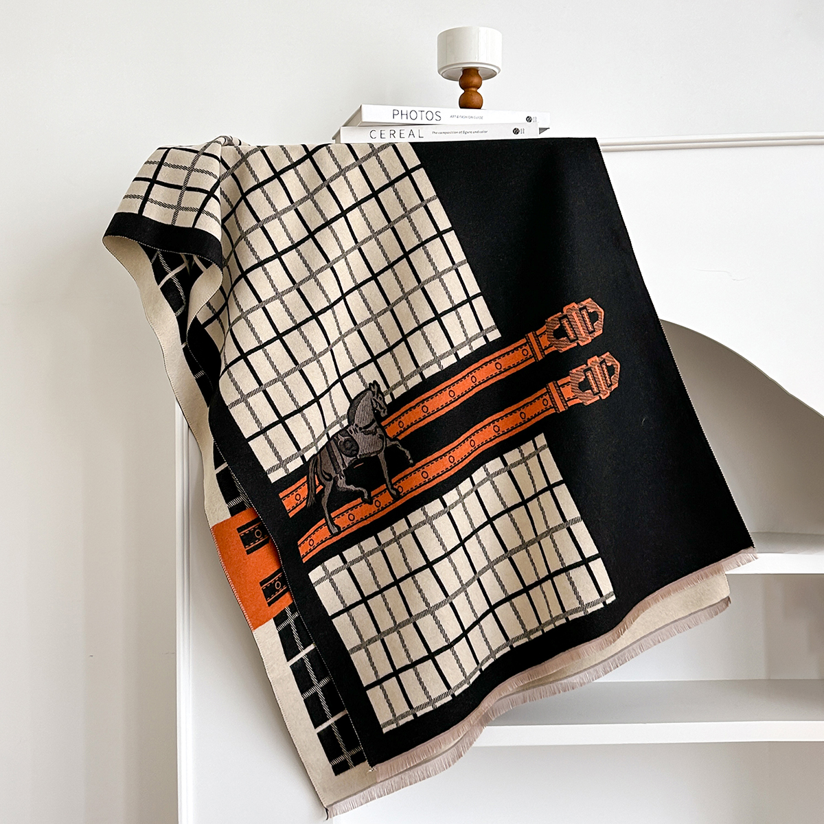 Nouveau luxe cheval imprimé écharpe femmes hiver plus chaud Pashmina foulards double face vérifier châles femme épaisse couverture enveloppes Foulard 2025