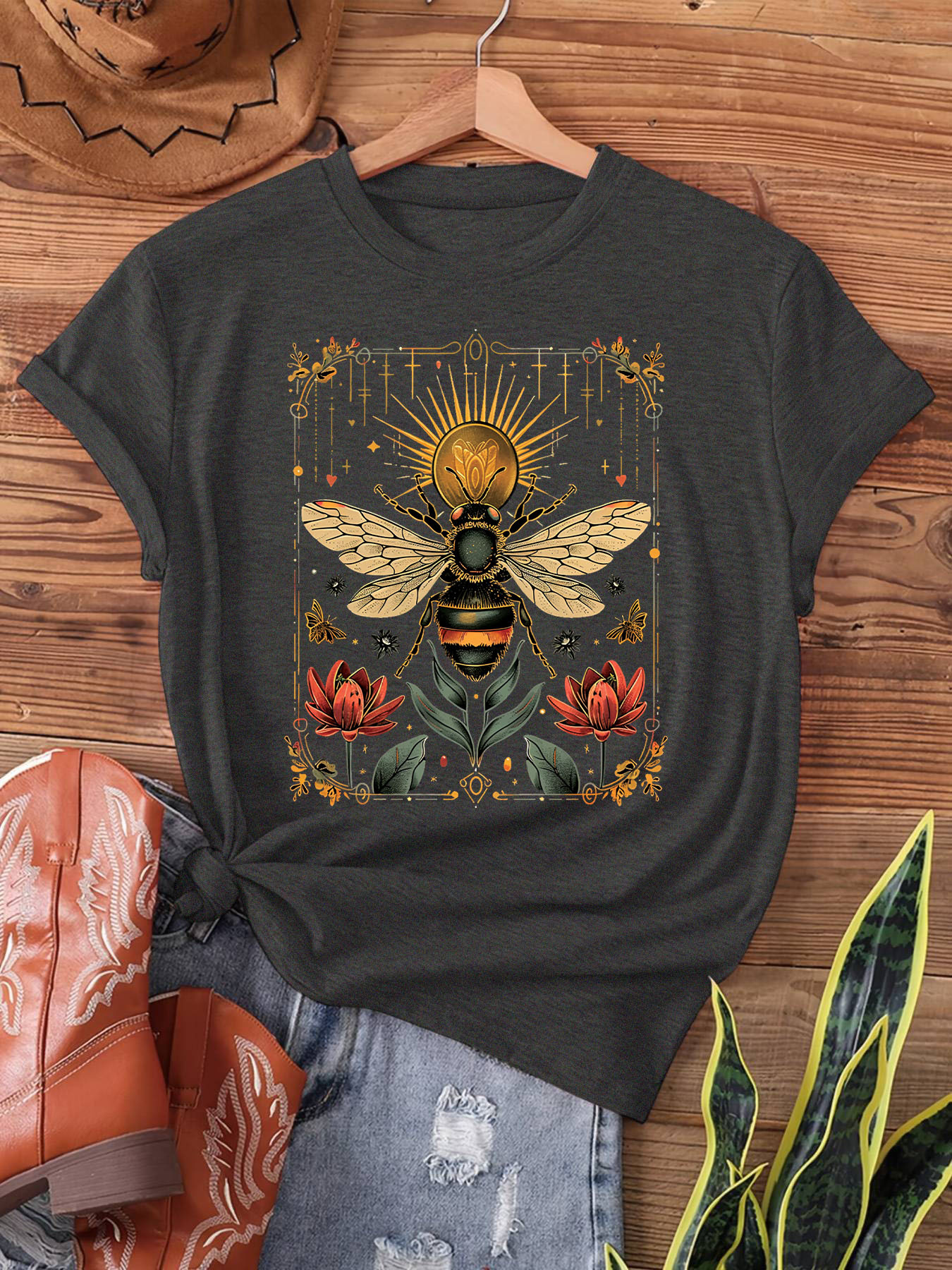 T-shirt Bohème Floral pour Femme - Motif Artistique Vintage, Haut Bohème Décontracté