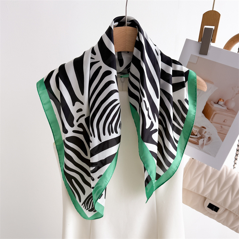 Foulard carré en Imitation soie pour femmes, 70x70cm, rayures de luxe, imprimé, Foulard, Bandanas, cheveux, cravate fine, châles Hijab