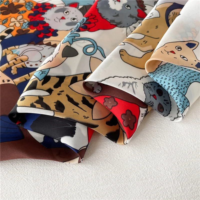 Foulard carré en soie Imitation chat de dessin animé pour femmes, foulard multifonction, nouvelle collection printemps et été 2026