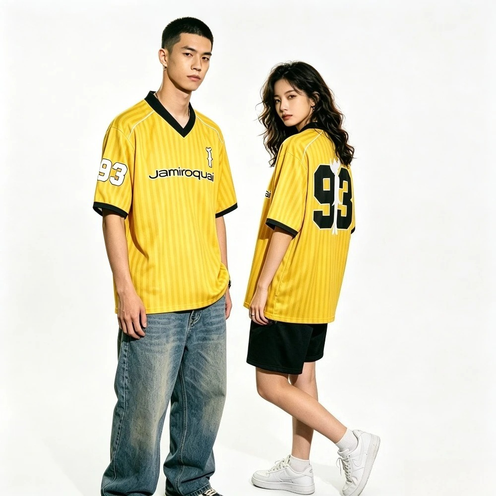 Jamiroquai 93 maillot de football rétro pour hommes et femmes, chemise de football rayée vintage, streetwear hip-hop, haut à manches courtes
