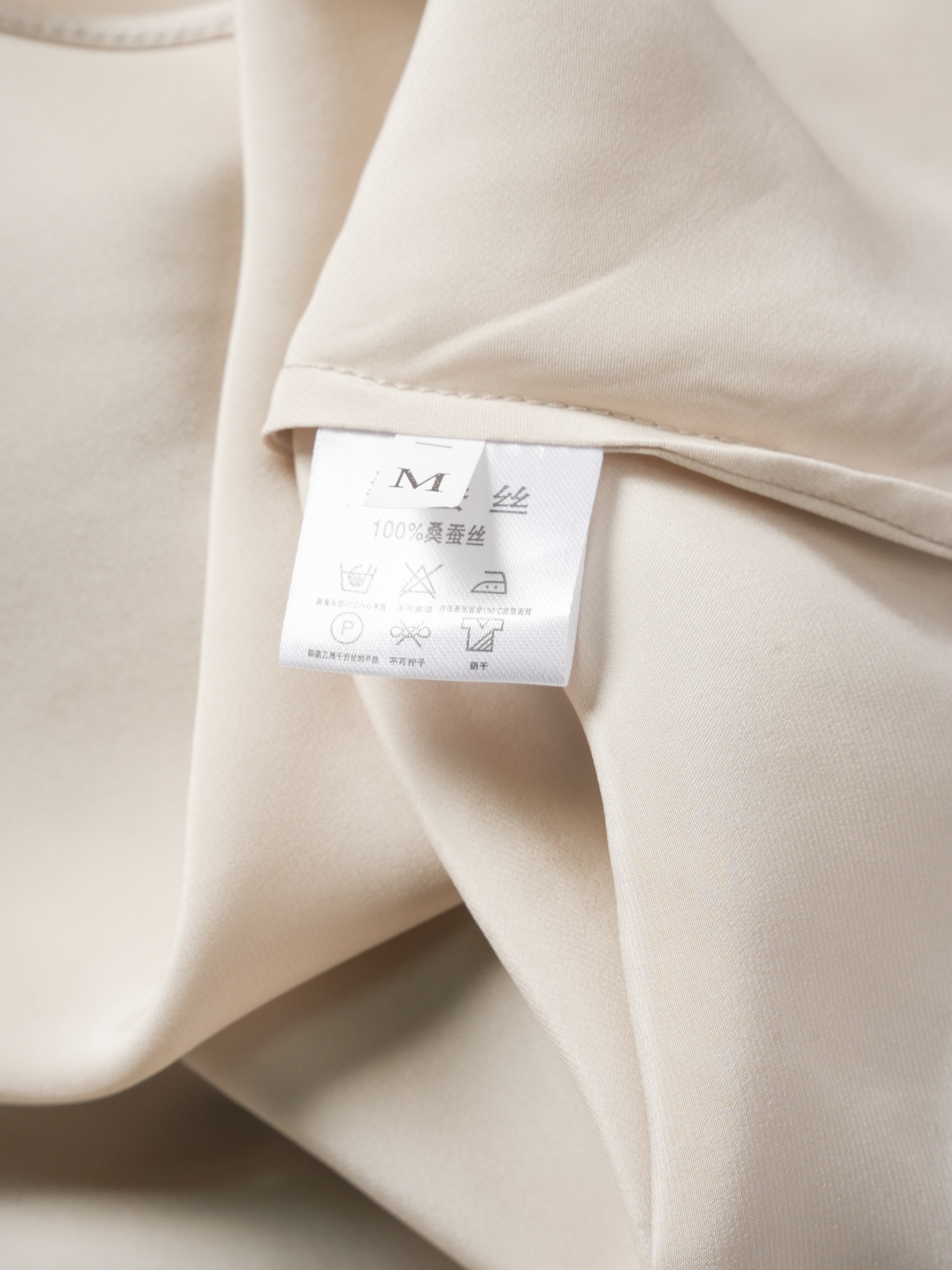 Petite robe à bretelles en Satin de mûrier 100% naturel, lourd, 21MM, col en v français, coupe diagonale, Sexy, couleur unie, pour femmes