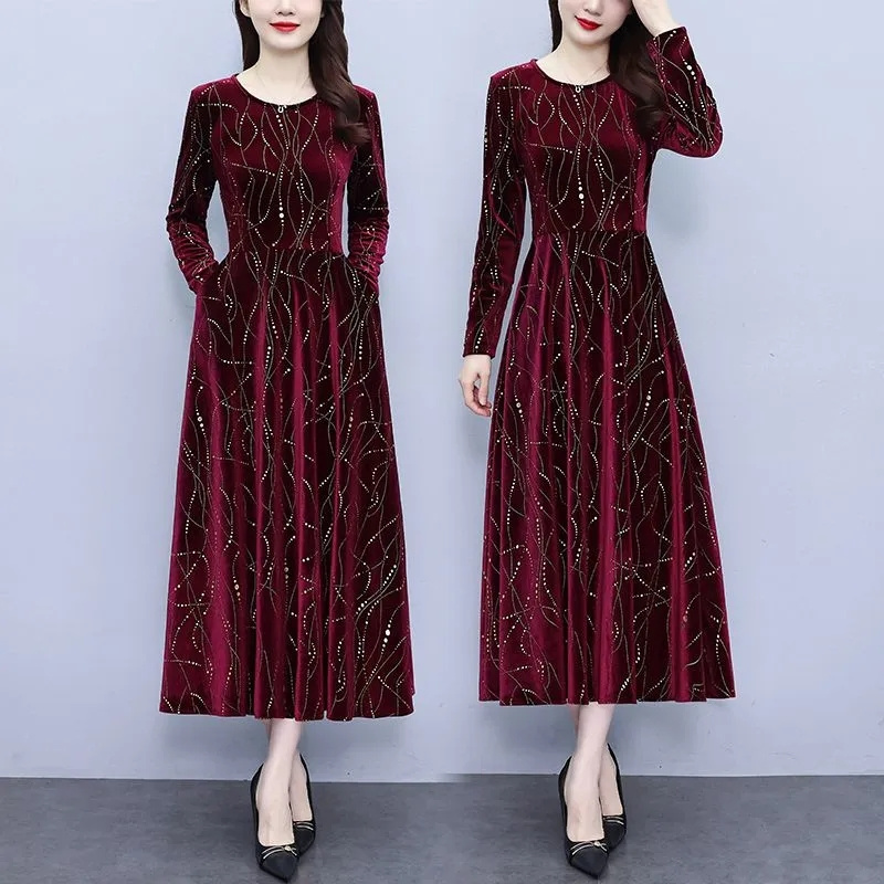 Robe longue en velours doré pour femmes, marque de mode, col haut, bas, ample, Slim, Style rétro, jupe trapèze, nouvelle collection automne/hiver 2025