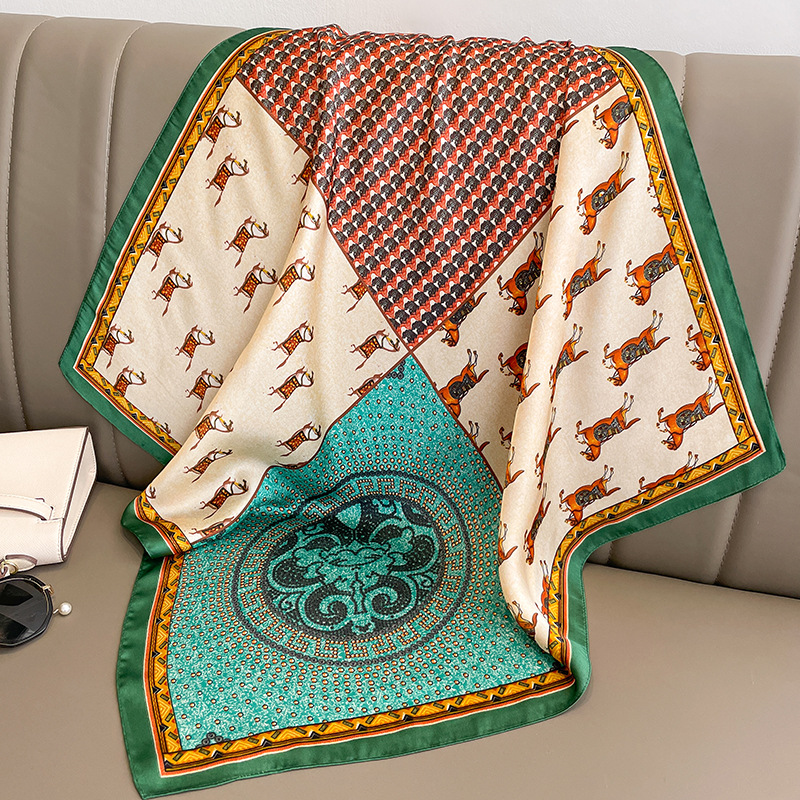 Foulard carré imprimé cheval 70x70cm pour femme, châle, écharpe, bandeau pour cheveux, printemps, été, automne, hiver