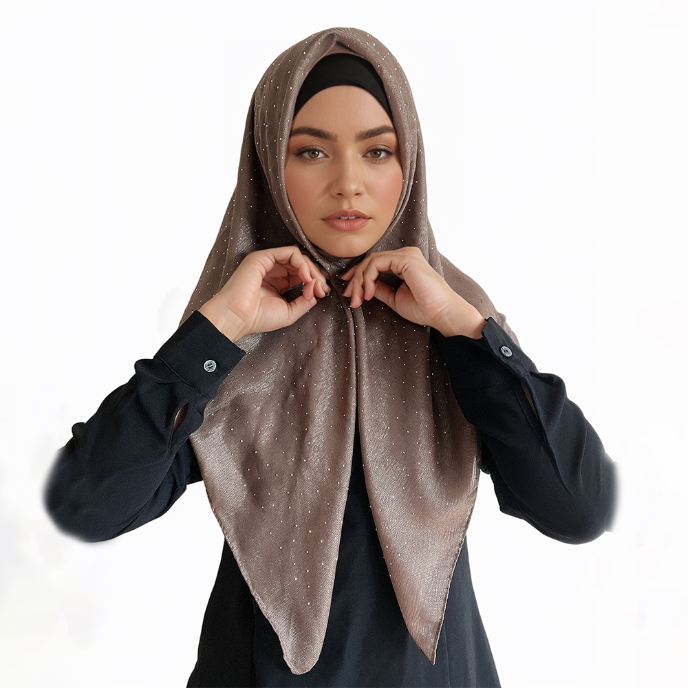 Nouveau musulman en mousseline de soie carré Hijab Premium strass écharpe malaisie châle plaine musulman enveloppes doux Turban bandeau châle fournisseur