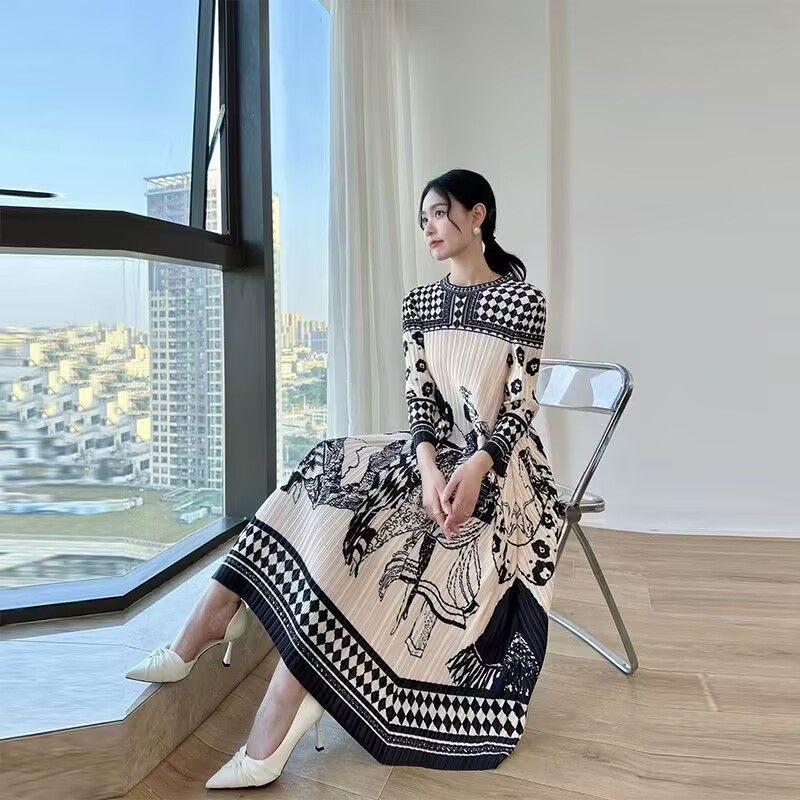 Belles robes pour femmes printemps nouvelle robe pliante ample imprimée avec col rond et manches longues robes longues de tempérament de mode